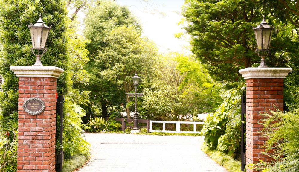 写真:アシエンダ乗馬学校 正門